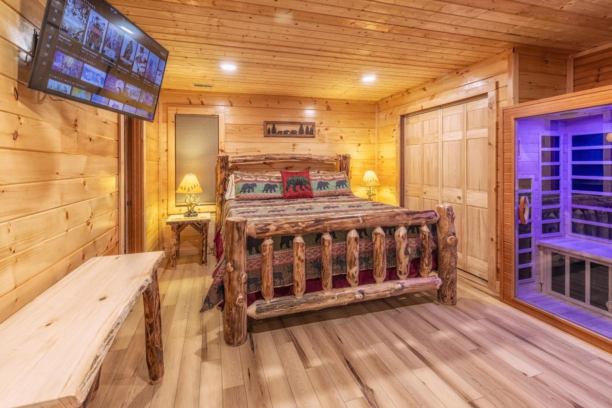 Real Log Cabin With Amazing Views, Hot Tub, Sauna, Games Gatlinburg Exterior foto